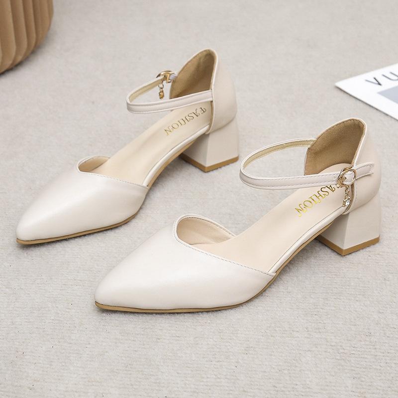 Baotou Sandals Women's 2021 Korean Version of the New Summer Middle Heel One-word Buckle Hollow Thick Heel High Heels Professional Single Shoes