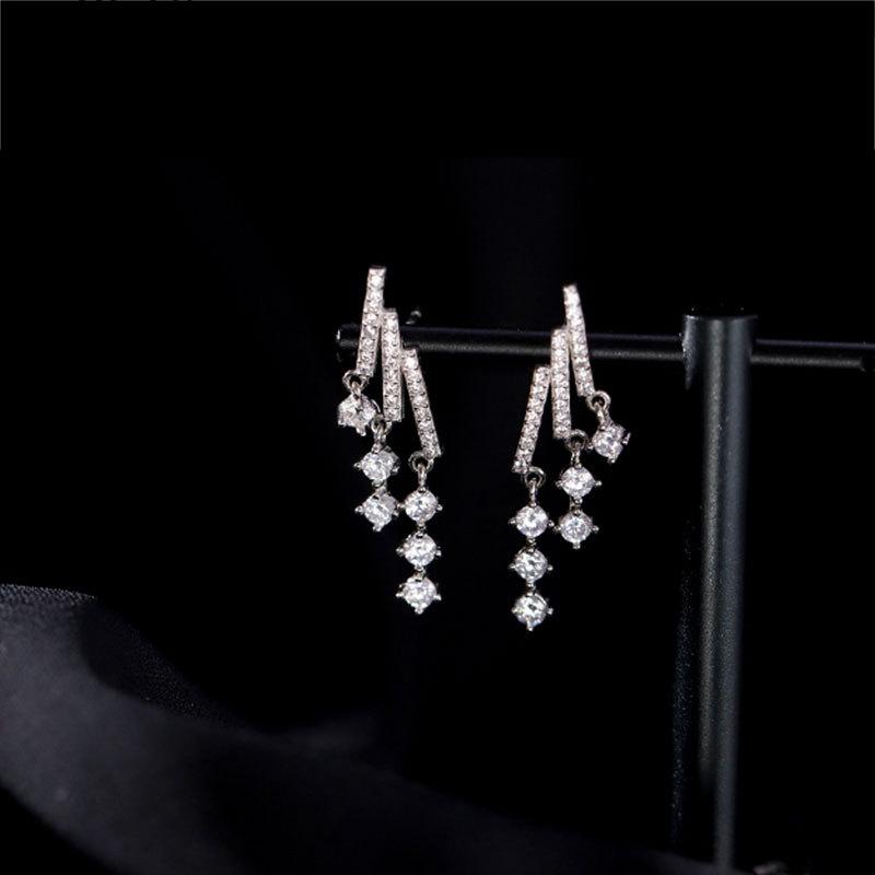 Meteor Shower Is Coming Again~ Small and Fresh Earrings Niche Design Feels Stud Earrings Exquisite Temperament Tassels