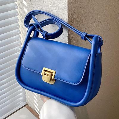 Borsa a tracolla alla moda Borsa a tracolla in pelle PU da donna Borsa piccola quadrata con patta Borsa sotto le ascelle in tinta unita blu Borsa da donna