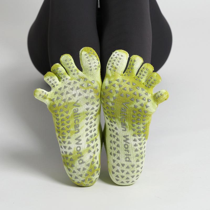 New Trend Bodhi Grip Yoga Socks: Five-Toe Non-Slip Indoor Sports Socks