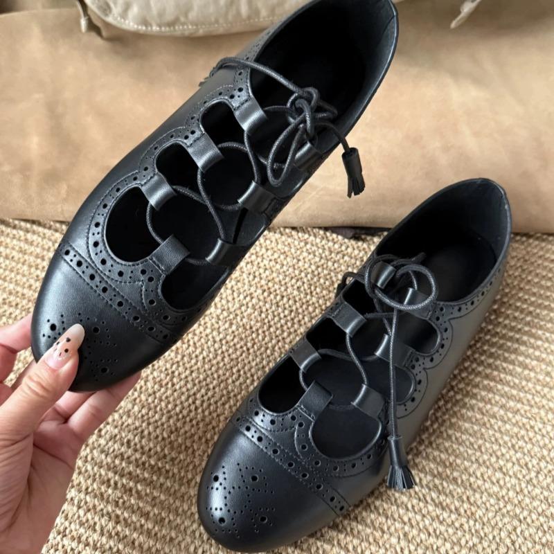 Fashion New Flat Shoes Autumn Fashion Round Toe Cutout Breathable Front Lace-up Soft Sole Non-Slip Wear-Resistant Single Shoes