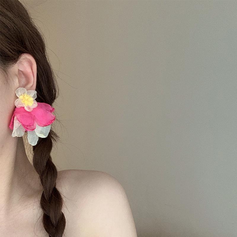 Frühling und Sommer neue Urlaubstrends einzigartige Chiffonblumen übertriebene Ohrringe Ohrclips ohne Ohrlöcher