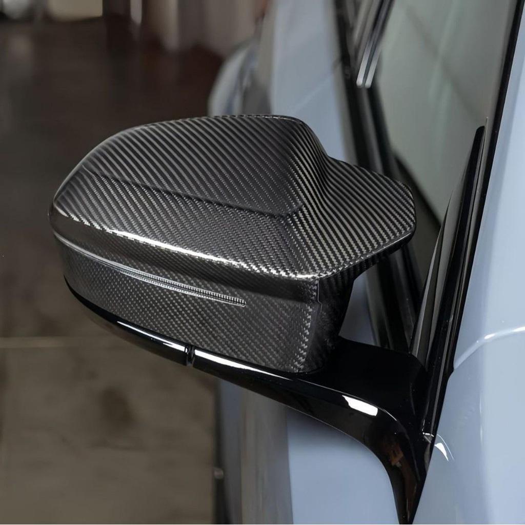 Bullhorn Rearview Mirror Cover for BMW 5 Series G60/G61/G68 & 7 Series G70 In Modified Dry Carbon Fiber.