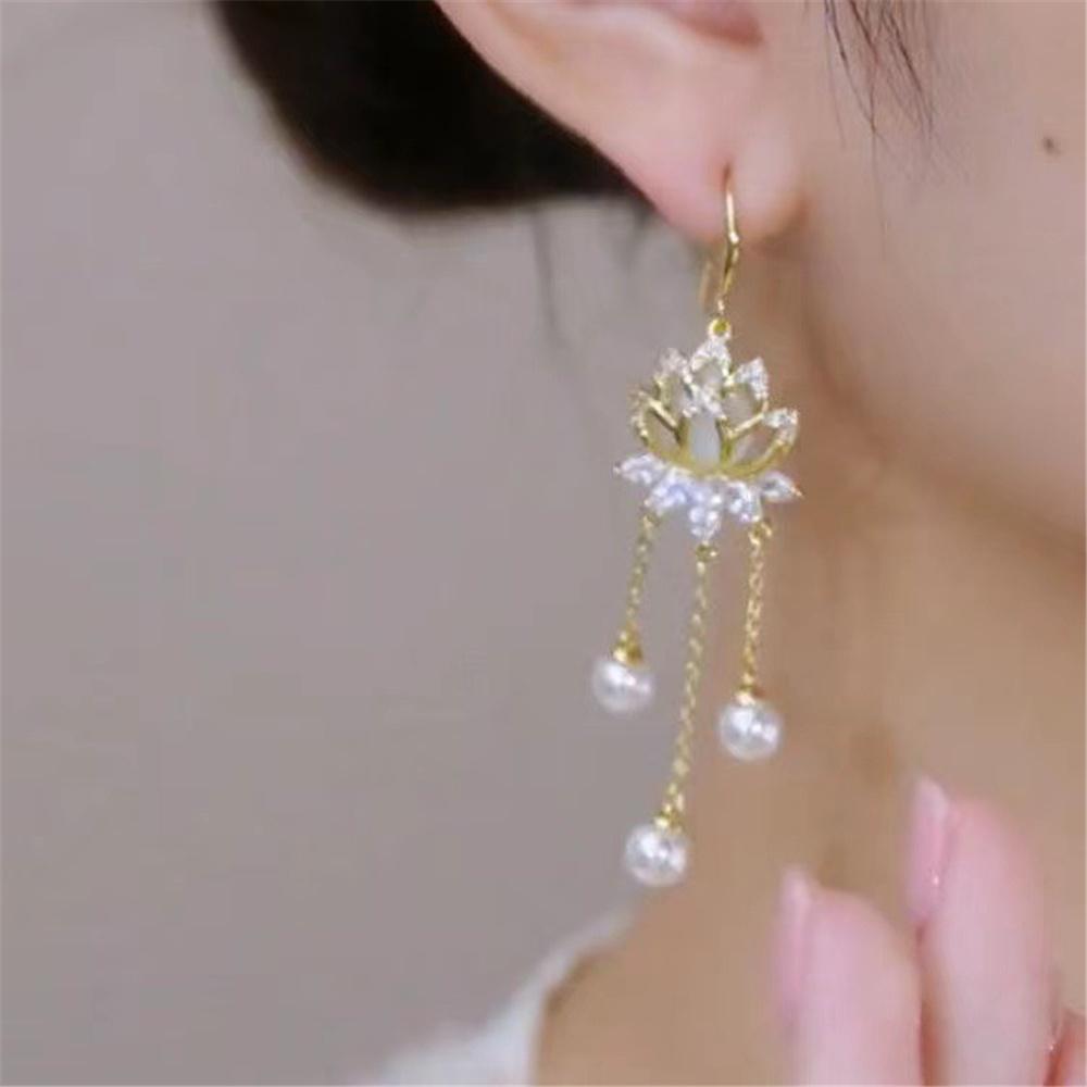 Charm Female White Pearl Green Stone Drop Dangle Earrings Cute Gold Color Party Jewelry For Women