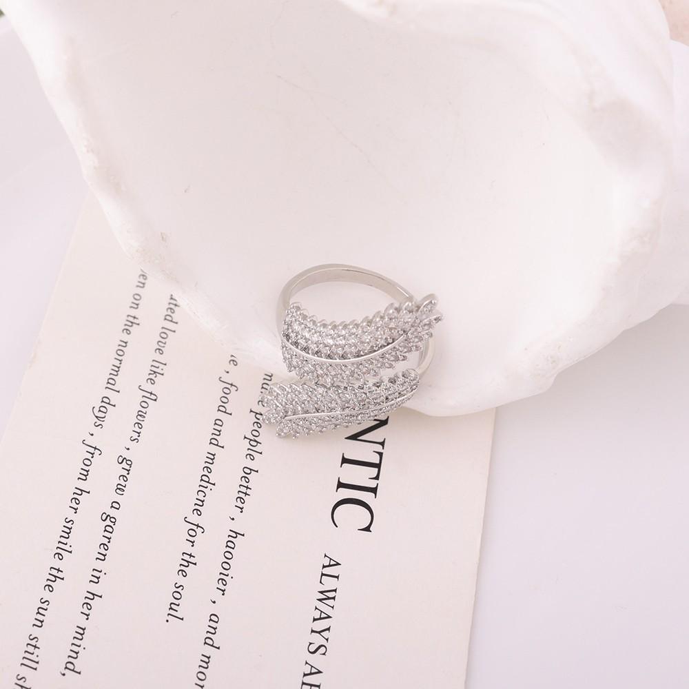 European American Zirconia Leaf Open Ring - Women's Stylish Temperament Index Finger Jewelry
