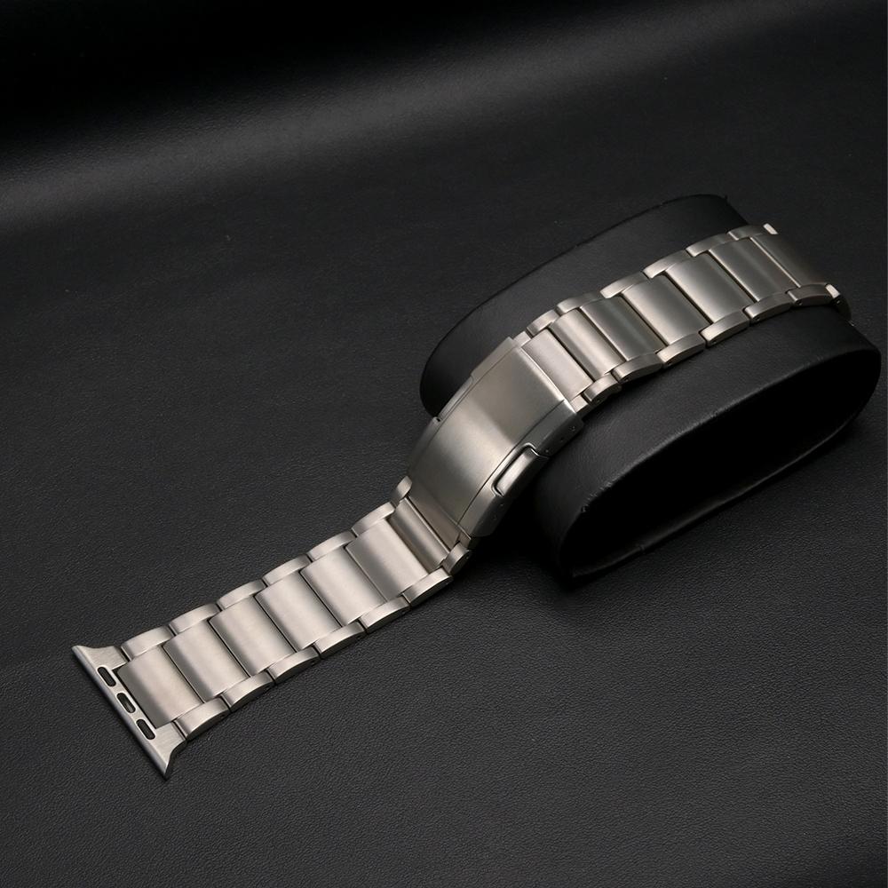 Titanium Band for Apple Watch Ultra 3 2 49mm Series 11 10 46mm Correa Luxury Strap for Iwatch 9 8 7 6 5 4 Se3 45mm 44mm Bracelet