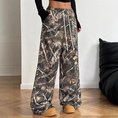 Amerikanische Teenager-Damen Lässige Bund Camouflage-Print Schlankmachende Weitbein-Bodenhose