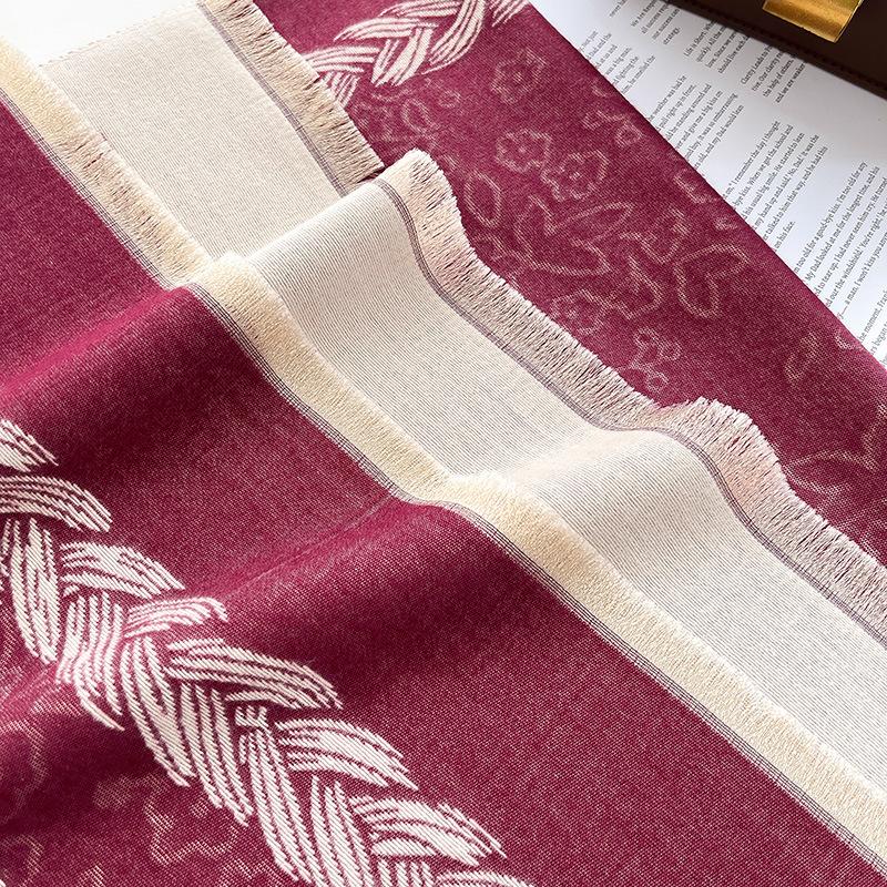 English letter GG jacquard shawl autumn and winter imitation cashmere texture double-sided scarf retro style thickened and warm