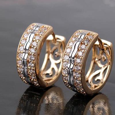 Neu gestaltete zweifarbige Creolen für Frauen mit Mikropflaster und ausgehöhltem CZ-Muster, schicke weibliche Ohrringe, Modeschmuck