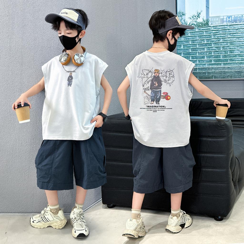 Children's clothing boys' summer sleeveless set 2026 new summer mid size children's sports vest summer style cool and fashionable