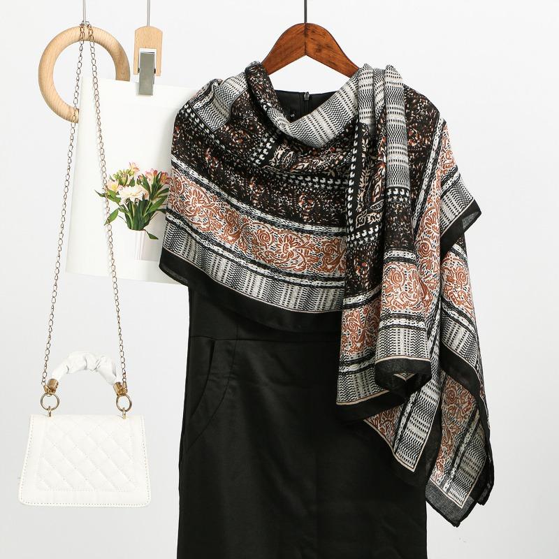 

Hot-selling cashews gradual change cotton and linen long towel thin fashion travel decoration sunscreen shawl beach towel 180*85cm