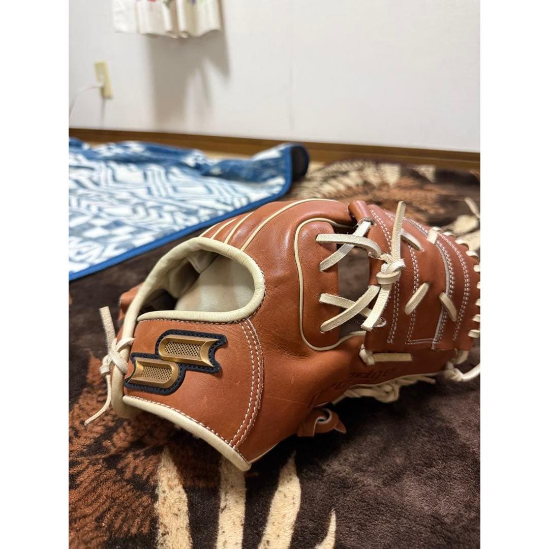 Used SSK Limited Softball Gloves Brown
