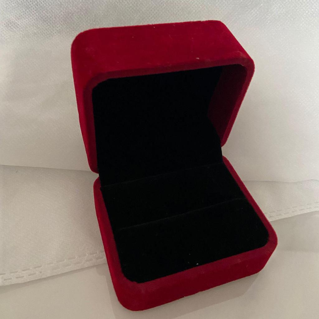 Velvet Jewelry Box with Rounded Corners for Rings, Necklaces, Bracelets, and Badges