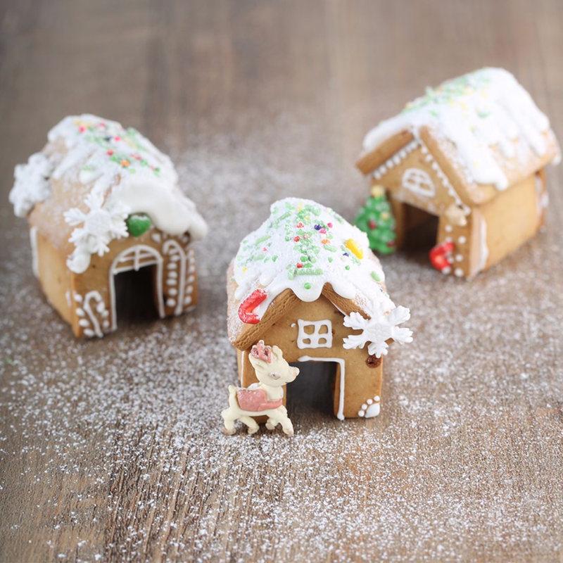 Gingerbread House Biscuit Cutter Set Stainless Steel Cake Cookie Mould Christmas Decoration Kitchen Featival Party Baking Tools