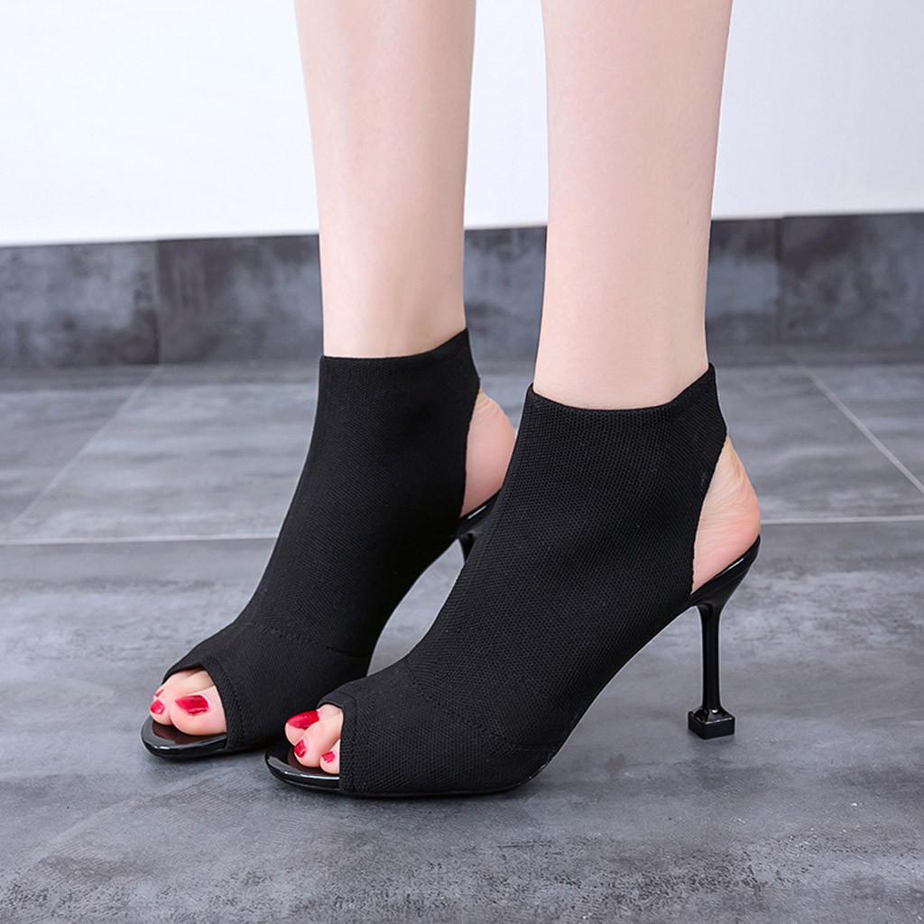 Botín destalonado Redin en piel troquelada de color negro | GADEA Zapatos  de mujer online