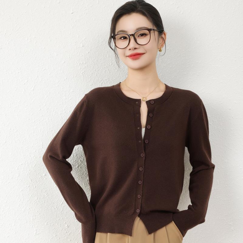 Autumn Women's Round Neck Wool Blend Cardigan Knitwear