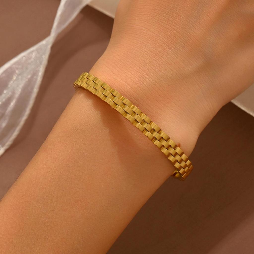 Modne Bransoletki ze Stali Nierdzewnej i Złota 18K - Wytrzymałe, Odporne na Ścieranie Bangles w Stylu Europejskim i Amerykańskim