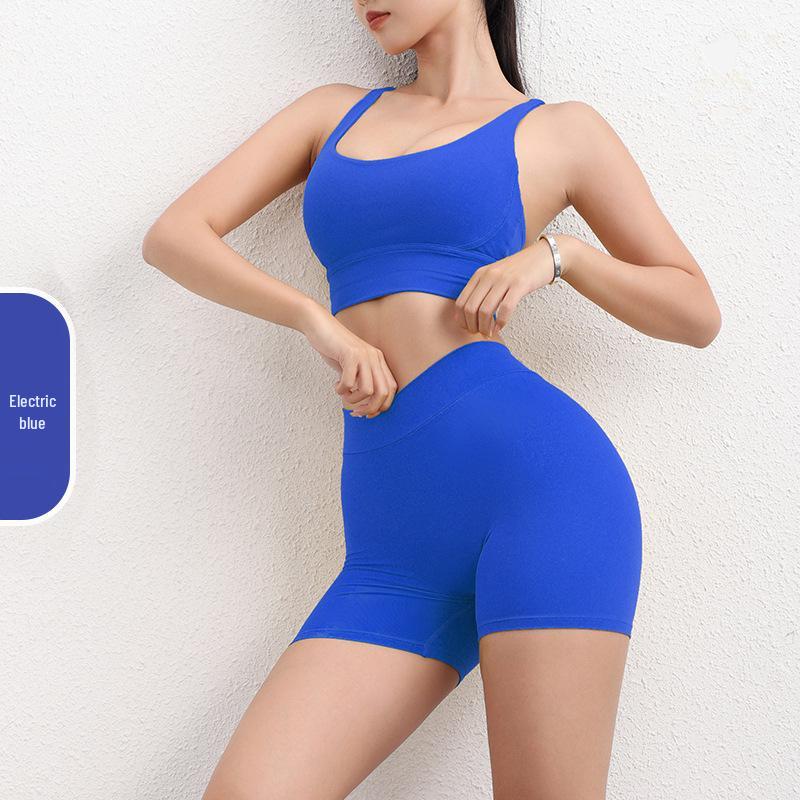 

Women s Hip-Lifting Yoga Pants - Sexy, Seamless, Nude, Three-Quarter Length Fitness Wear M