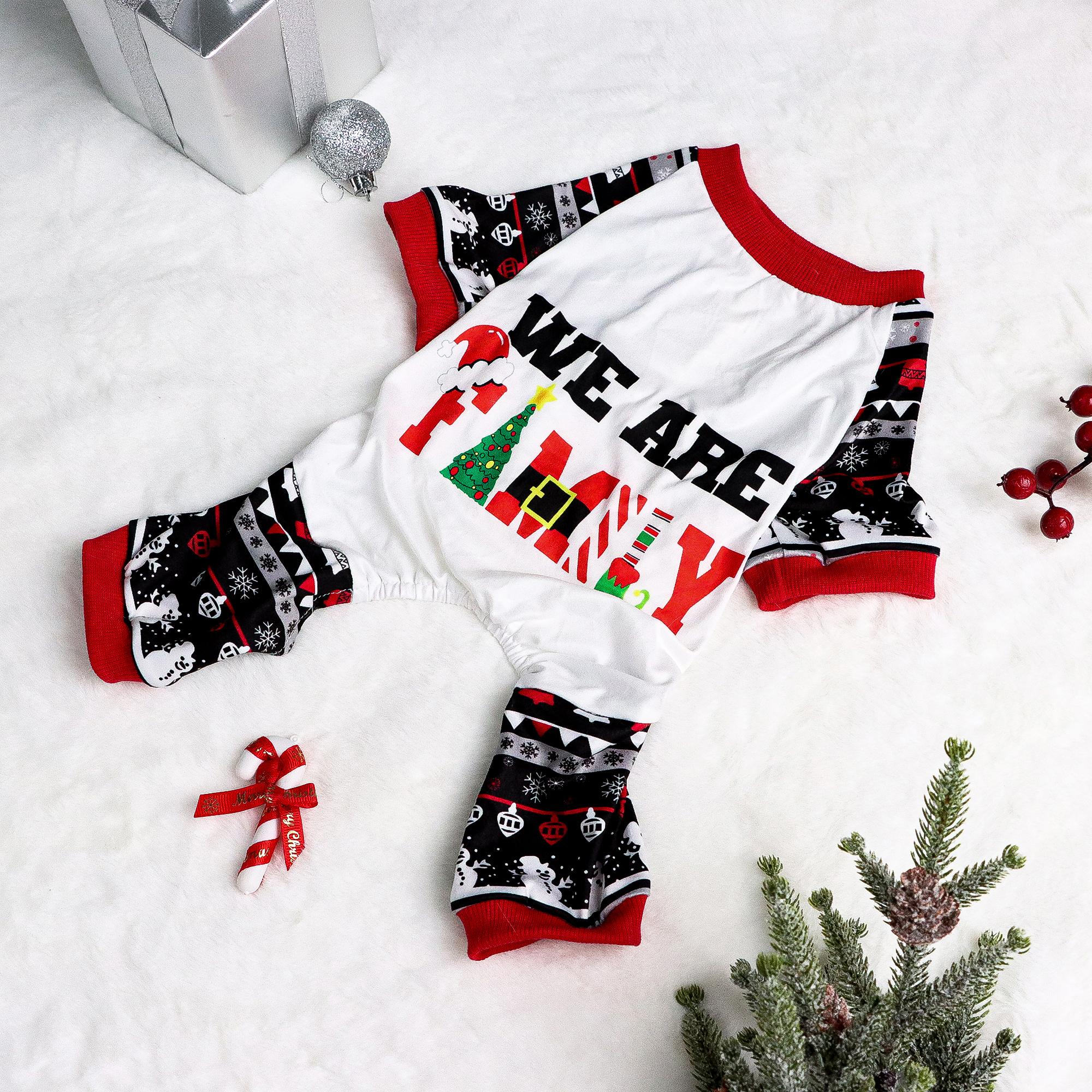 

Christmas Dog Pajamas Classical Design Soft Dog Clothes with WE ARE FAMLY Jumpsuit Dog Costumes for Small Medium Puppy Dog Cat W XS（old） белый