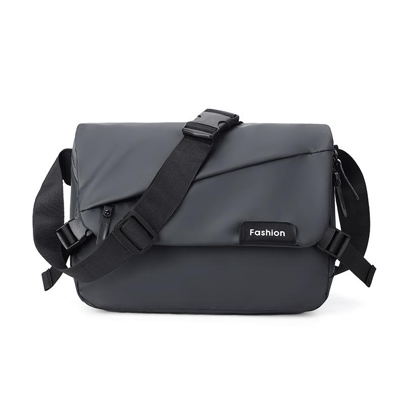 New Crossbody Shoulder Bag Men's Simple Breast Bag Large Capacity Commuter Casual Mailman Bag