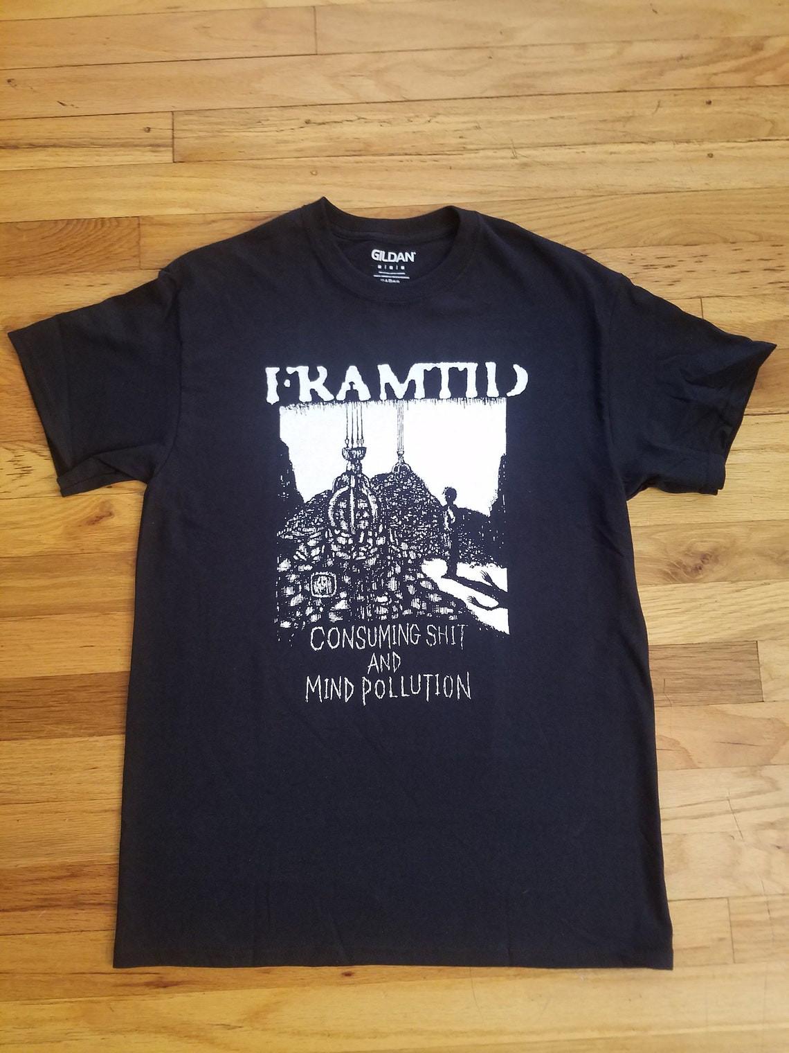 

Framtid - Потребление дерьма и ментальное загрязнение Футболка Унисекс XL