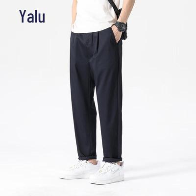 Unterteile – Hosen & Kniehosen