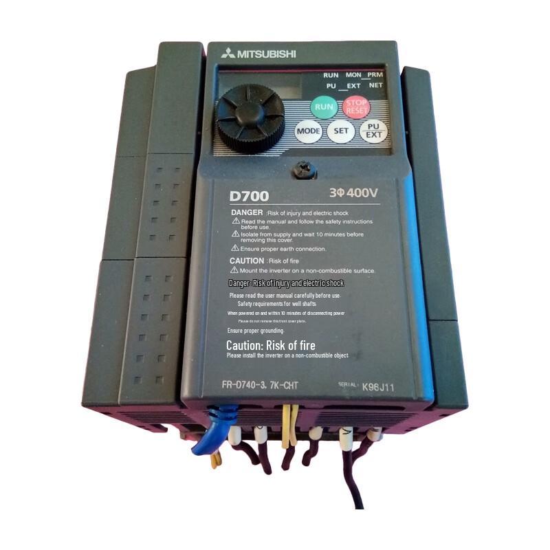 Mitsubishi Electric FR-D740 Series Simple Inverter