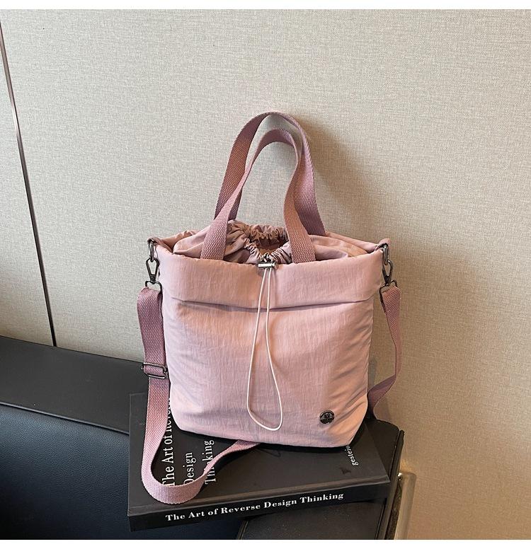 Canvas Bag Women's Summer Versatile New Casual Messenger Bag Popular Portable Bucket Bag