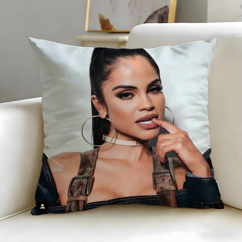 

classic cartoon Little Charmers Cushion Cover Soft EasyWash Pillow Case Versatile for Couch Bed Travel and Office 30X30cm