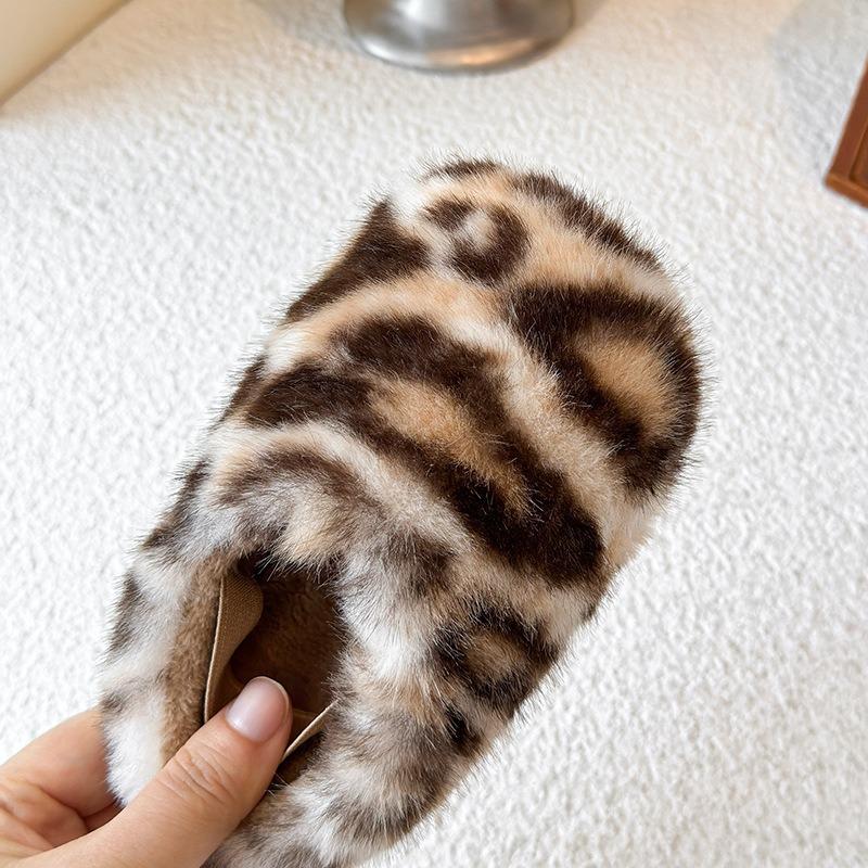 Children's cotton slippers Winter leopard print slippers Student leisure one-footed cotton tow classmate baby fluffy shoes
