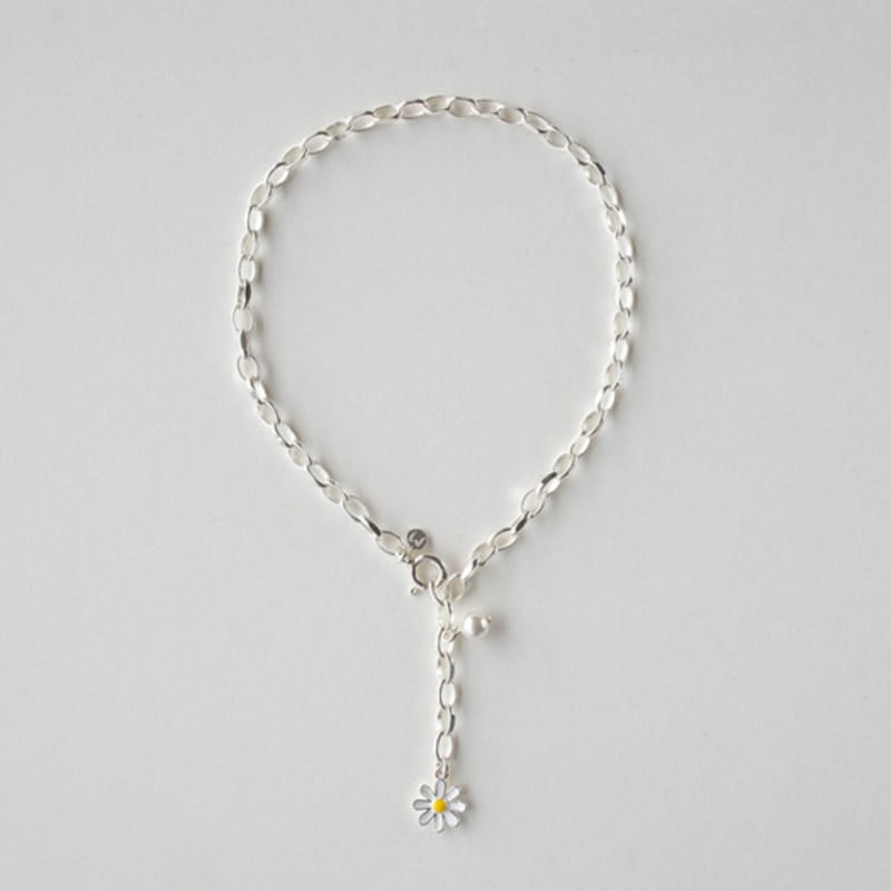 MERRYMOTIVE [Silver] Daisy flower and pearl bracelet