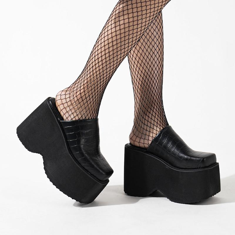 Nové Populární Dámské Pantofle pro Ženy s Velkou Nohou Noste Pantofle Velikosti 34-43 Letní 10cm Dámské Pantofle na Podpatku s Tlustou Podrážkou