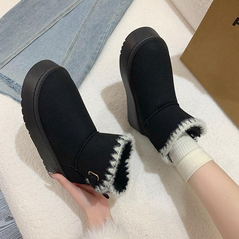 Thick-soled Snow Boots Women's Winter Velvet Thickened Warm Short Boots New Snow Cotton Shoes
