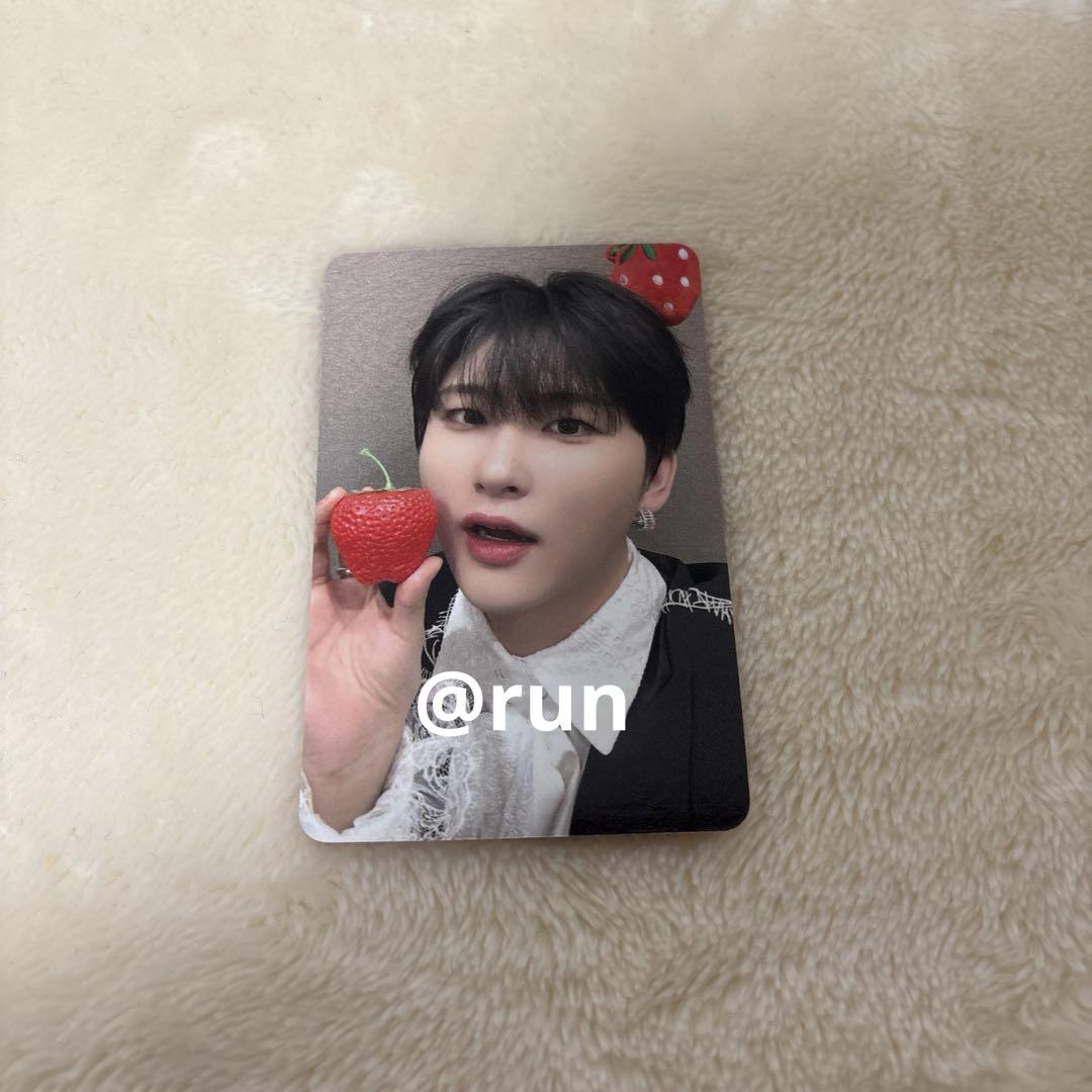 

[USED] Woobin Strawberry Trading Card Cravity Youngtong