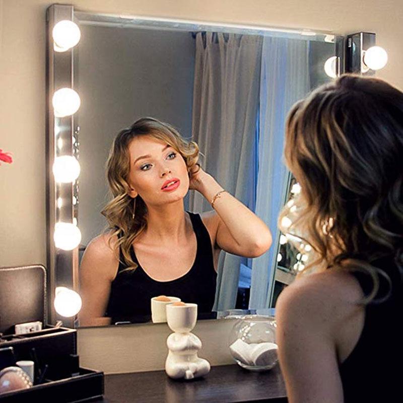 USB-Enabled LED Beauty Mirror Bulb with Three-Color Dimming