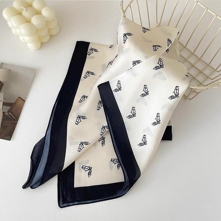 Women's Scarf Black and White Classic Versatile Thin Scarf Small Horse Head Gentle Elegant Graceful Internet Celebrity 70cm Small Square Towel