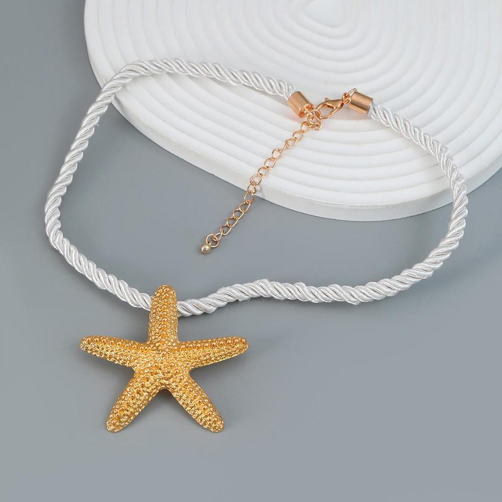Starfish Pendant Necklace: European & American Ocean-Style Metal Accessory for Summer Parties