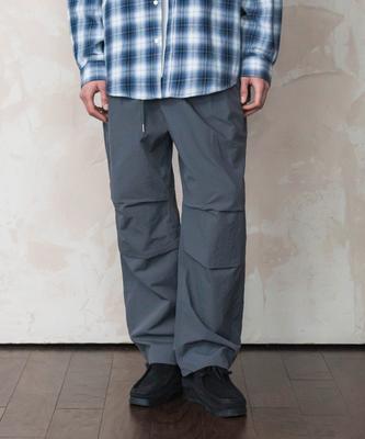 INDUST Tasran Double-Pleat Pocket Parachute Pants_Charcoal