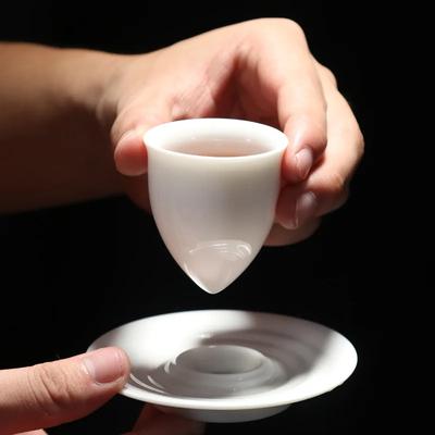 Şapka Kupası Koyun Yeşim Porselen Çay Kupası Eskiz Çay Kupası Usta Kupası Seramik Kung Fu Çay Takımı Beyaz Porselen Su Damlası Şükran Kupası