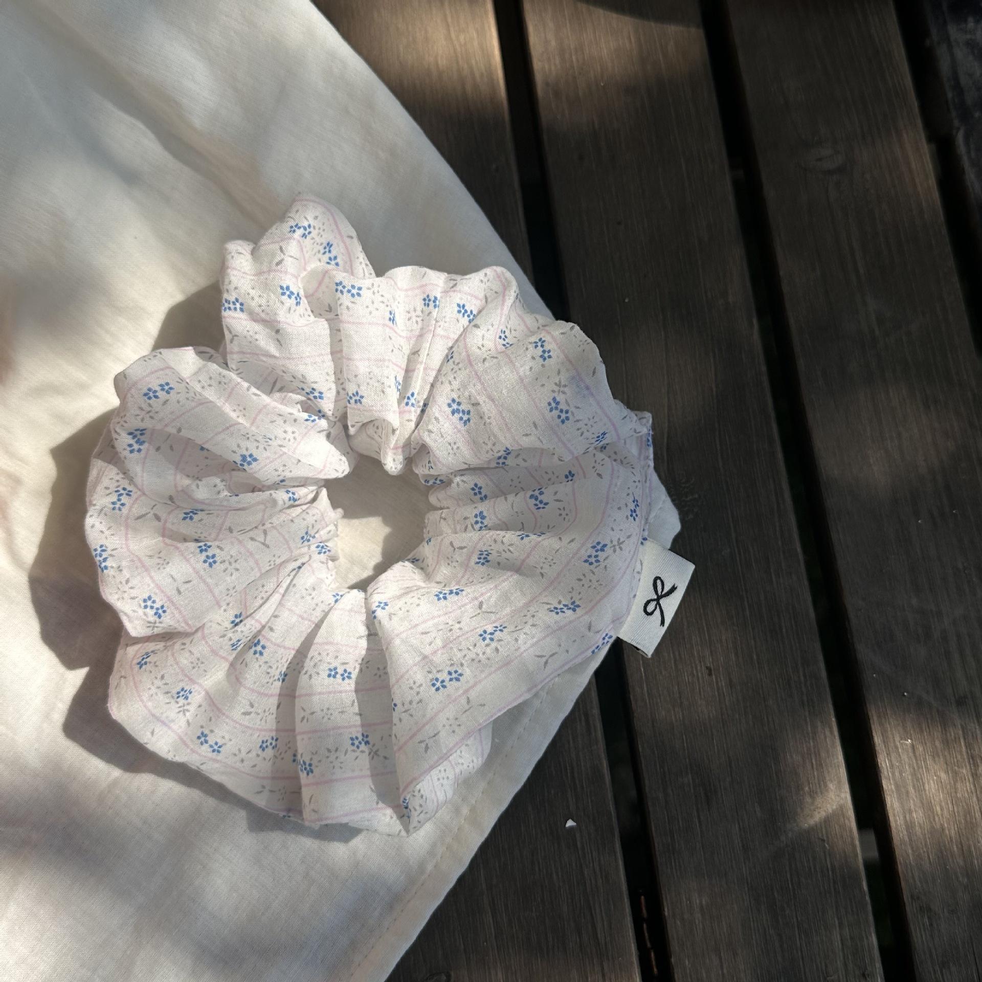 

Большая резинка для волос корейские аксессуары эластичные резинки для женщин девочек цветы фасинаторы элегантный винтажный для взрослых ведущая мода