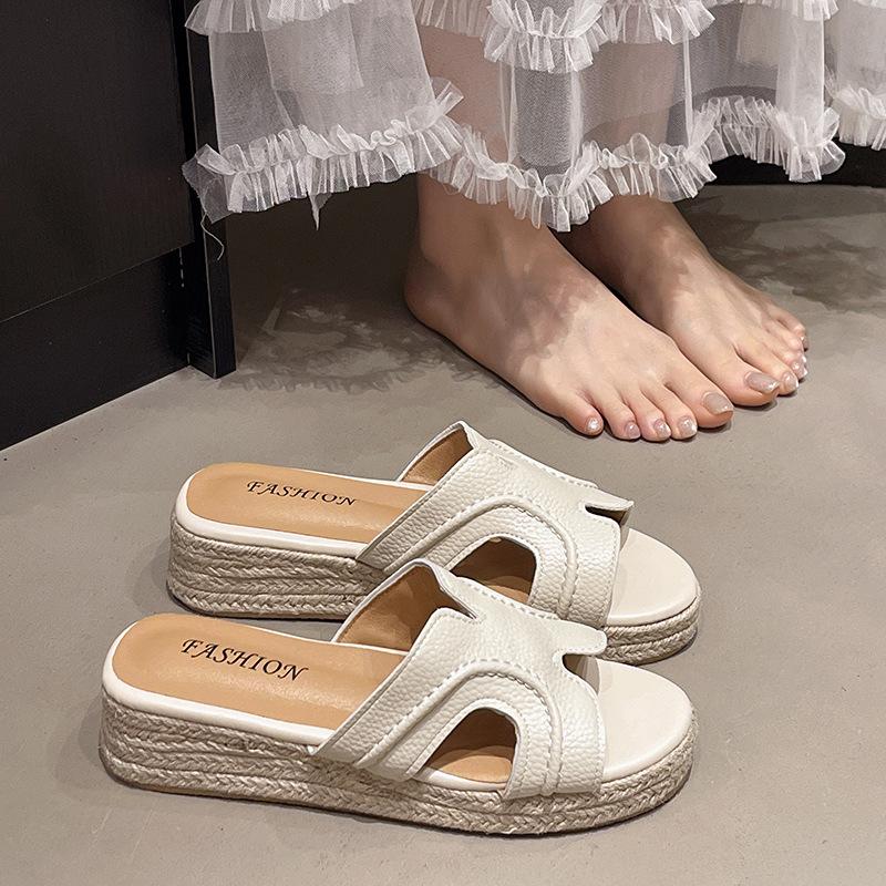 

Woven thick-soled slippers for women to wear new with skirts, fashionable silver wedge heels, cool slippers for going out 40 бежевый