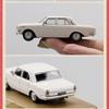 1:64 Scale GAZ-24 Cars Models Toys Wheels Shock Absorption Miniature Vehicles Simulated Interior Model Car for Kids' Edutainment