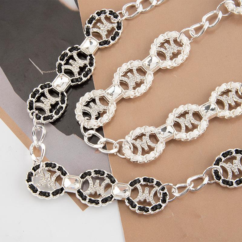 Metallene Taillenkette im koreanischen Stil, leichter Luxus, Damendekoration, vielseitiger dünner Gürtel für Kleid oder Hemd, Körperkette mit kleinem Duft