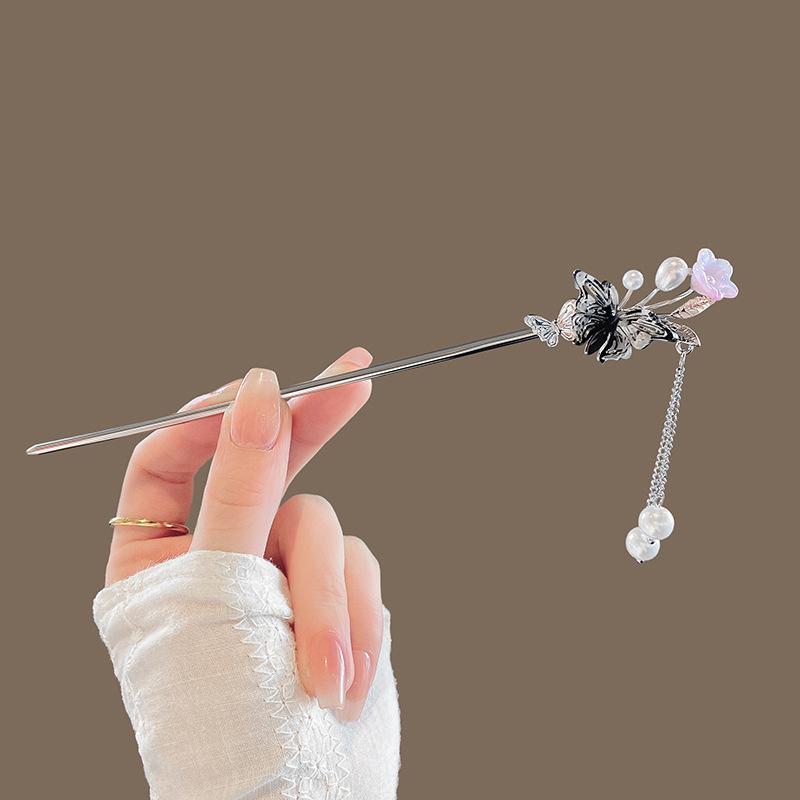 Four Seasons Chinese Tassel Hairpin: Ancient Style Hanfu with Fresh Pearl and Jiangnan Classical Cheongsam Hair Accessory