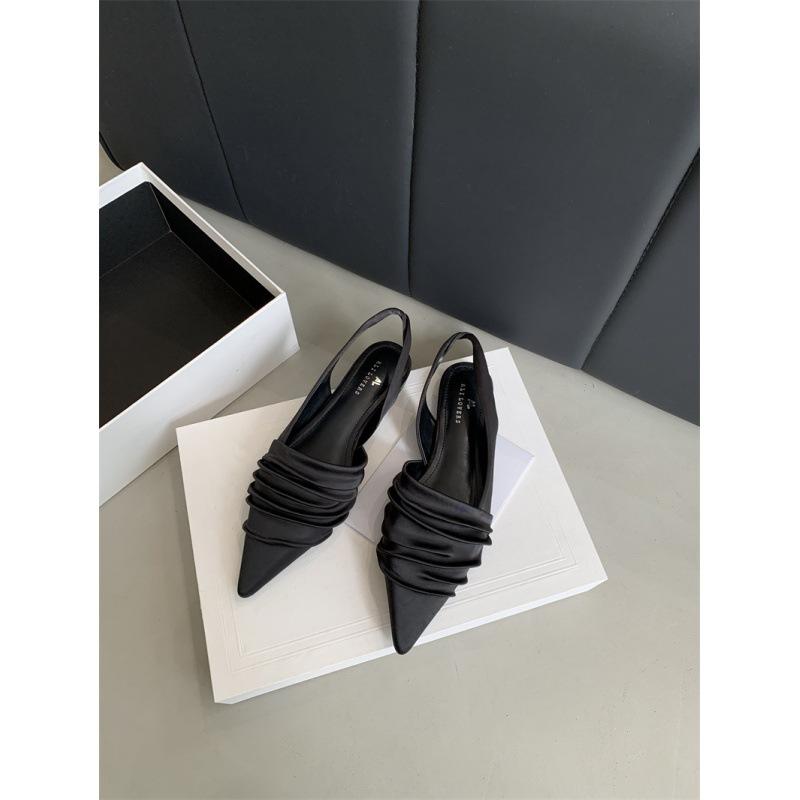 2025 Spring and Autumn New French Pointed Head Low Heel Empty Half Slippers Women's Flat Bottom Soft Leather Gentle Wind Bag Head Single