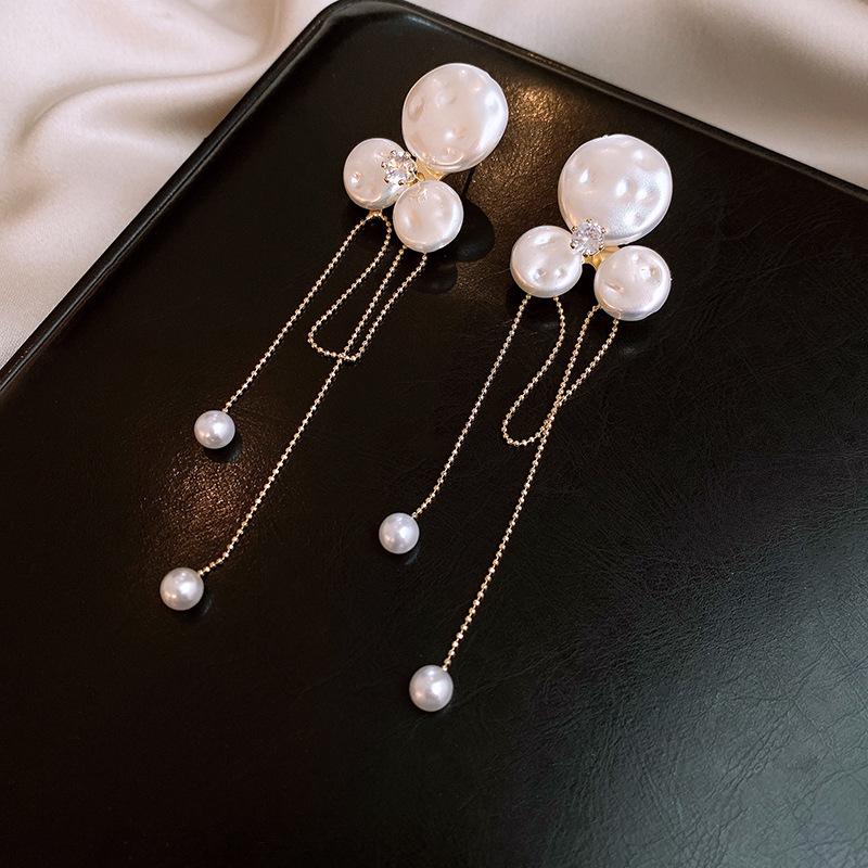 Light luxury zircon round artificial pearl ear buckle French retro fashion temperament earrings high-end exquisite earrings women
