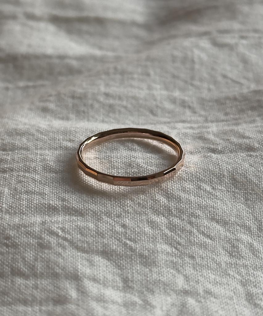 Faye 14K Cliff Ring (D Type)