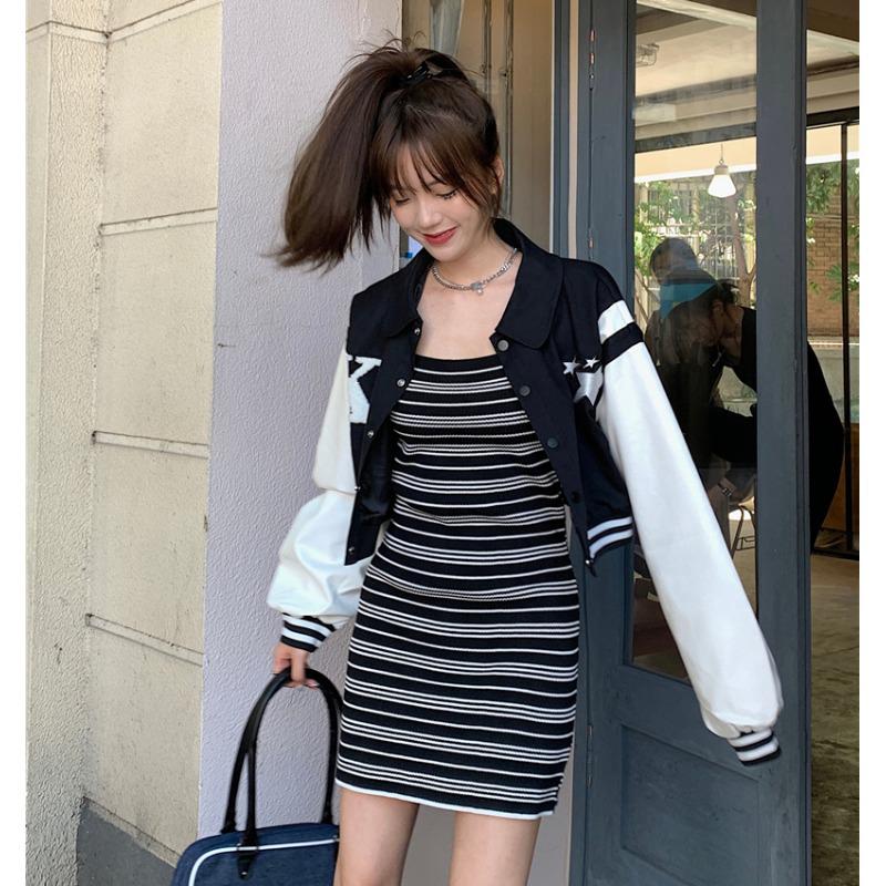 Women's 2026 French Striped Knit Bodycon Dress - Slimming, Waist-Cinching Midi Style for Summer