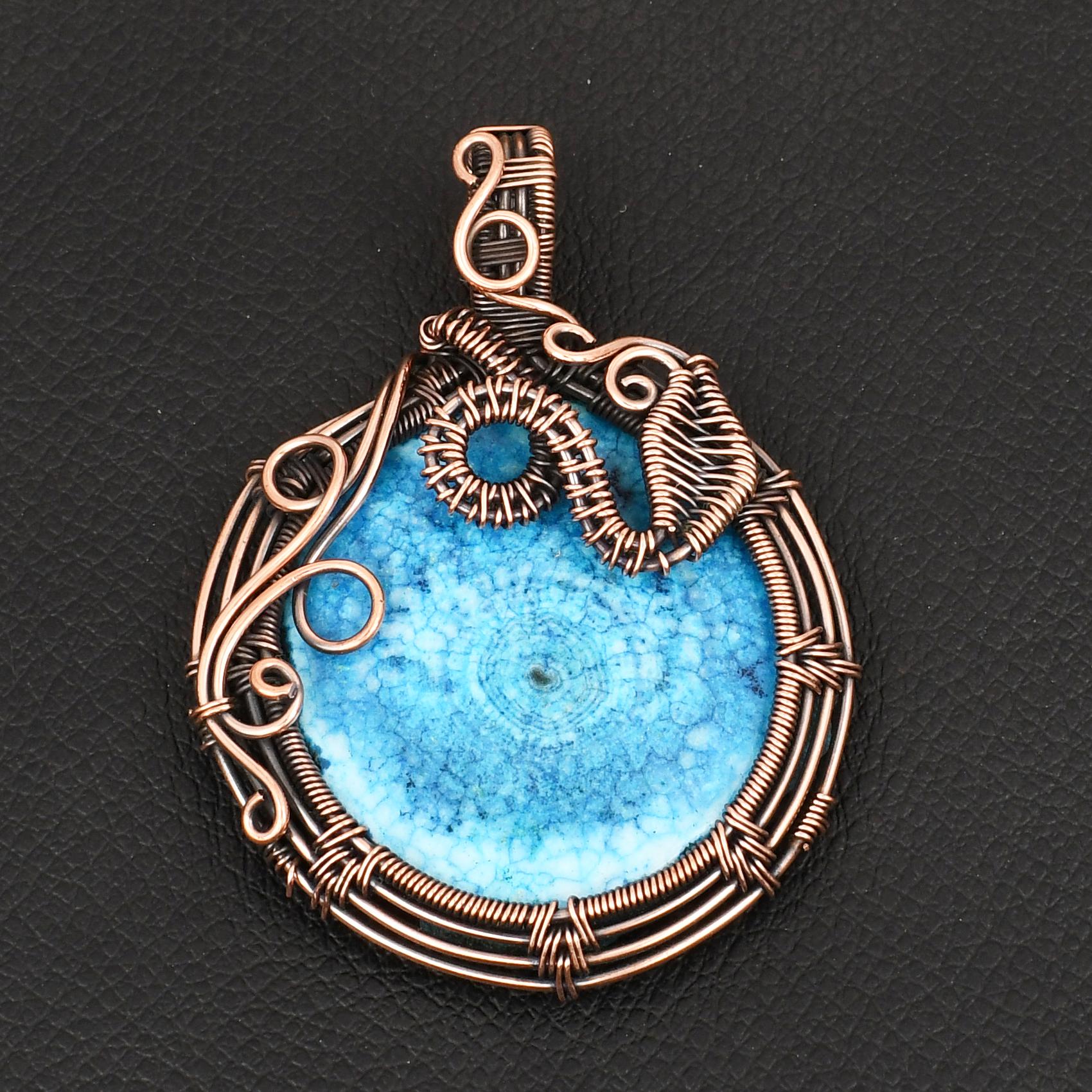 

Handmade Copper Wire Wrapped Pendant Natural Blue Solar Quartz Stone Necklace Unique Boho Jewelry for Women