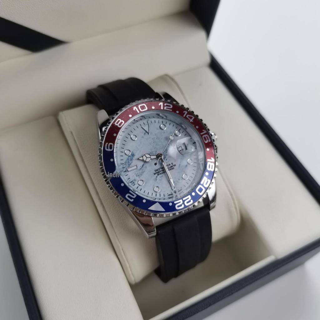Lawrence Water Ghost Green GMT Dual Time Non-Mechanical Watch